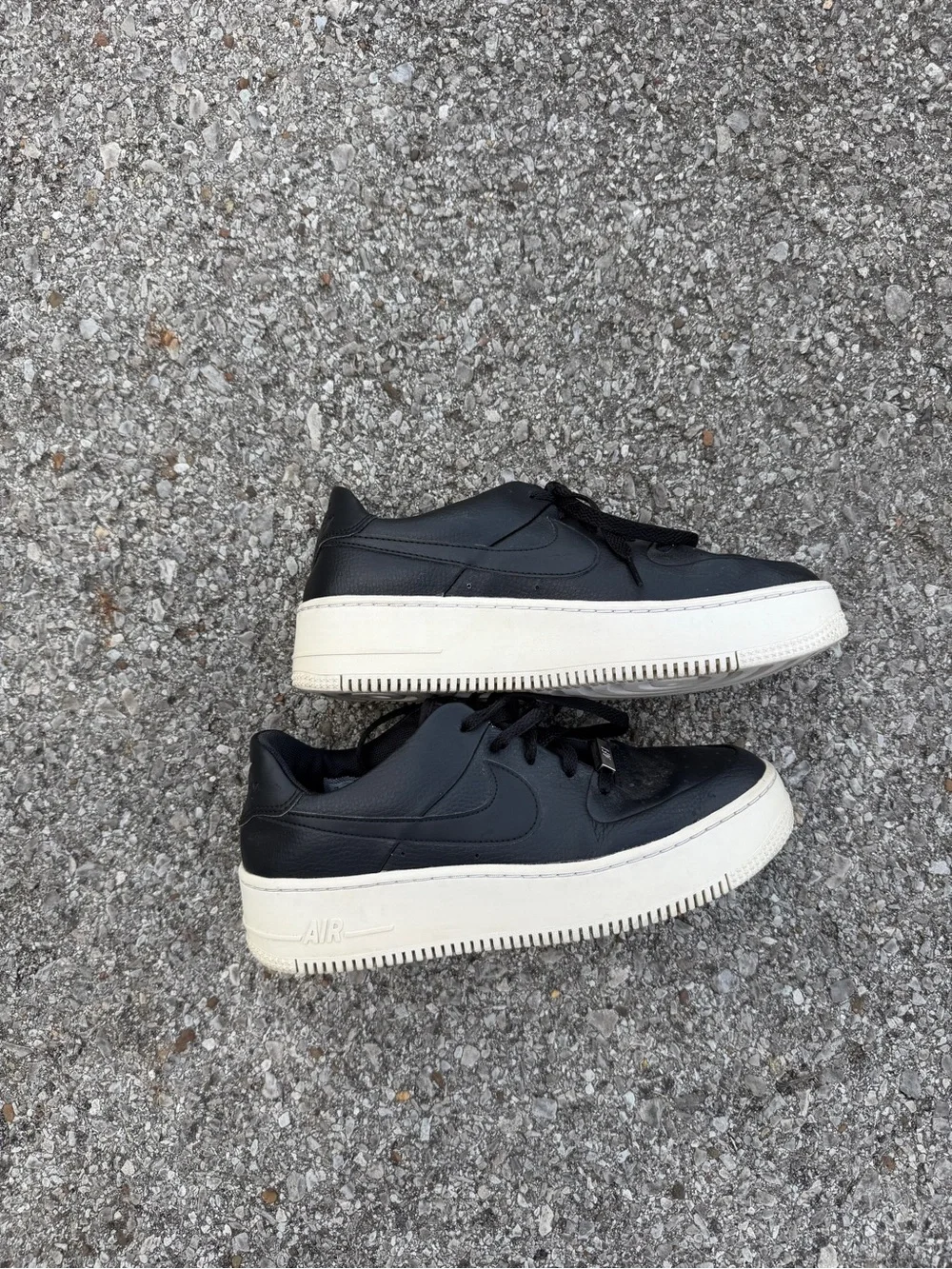 Nike Air Force 1 - Women’s 9.5